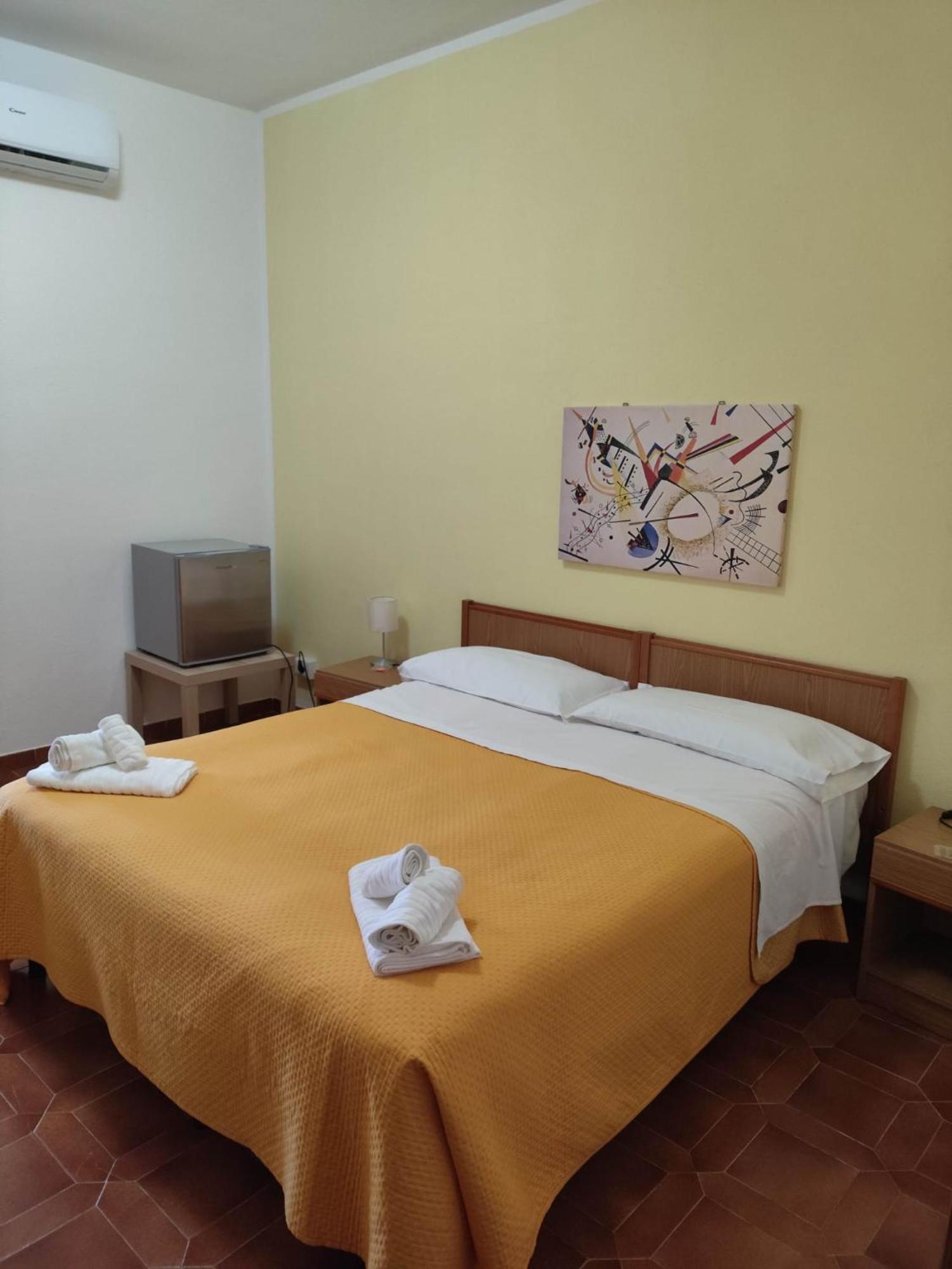 Piccolo Hotel Nuova Gestione Cala Gonone Eksteriør bilde